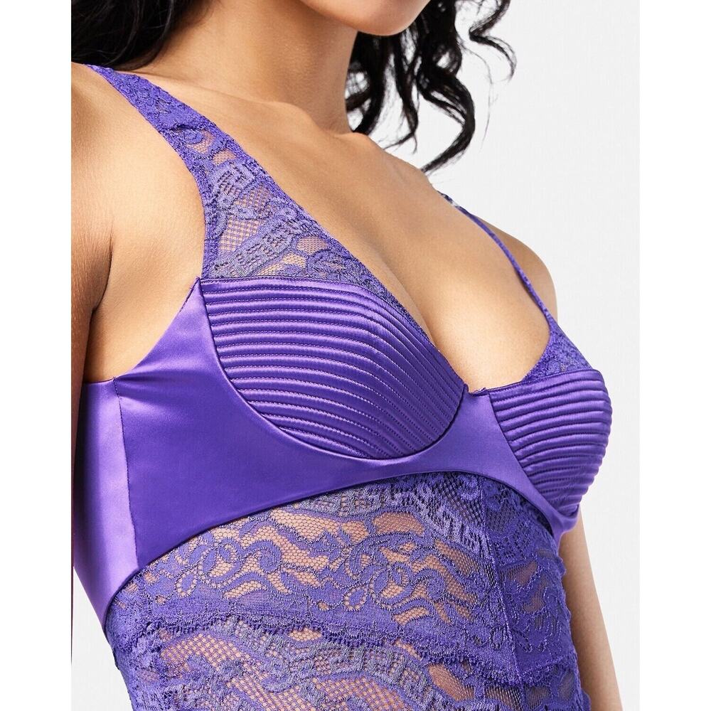 NWT Versace Runway SS23 Bodysuit Size 1C/ 32C/ XS Bustier Satin Lace Purple $875 - Picture 4 of 15